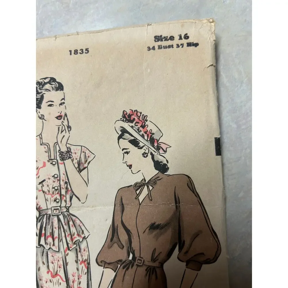 Vintage 1940's Hollywood‎ Pattern #1835 Women's Day Dresses Size 16